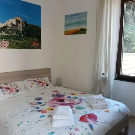 Finalborgo Location Appartamento Finale Ligure