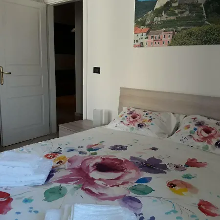 Appartamento Finalborgo Location *